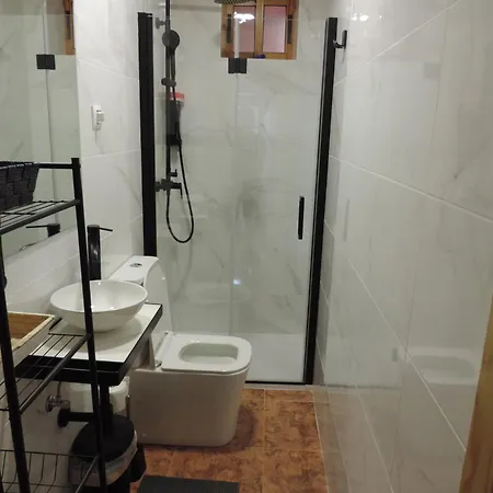 Cazorla Centro|Comodo Apartamento De 2 Dormitorios