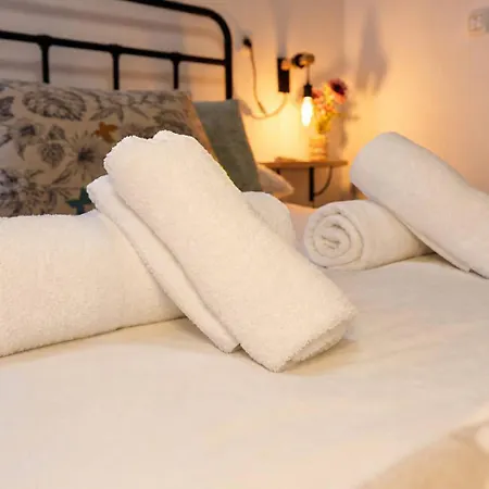 Apartment Centro|comodo De 2 *